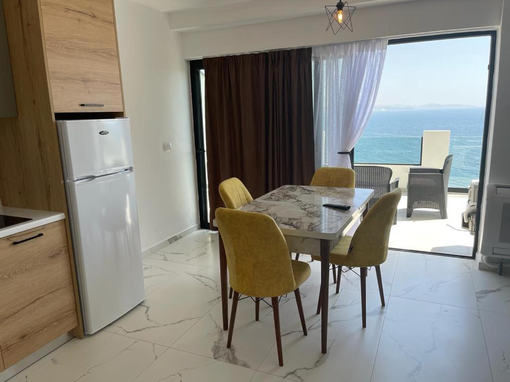 Sunrose Residences ساراندا المظهر الخارجي الصورة