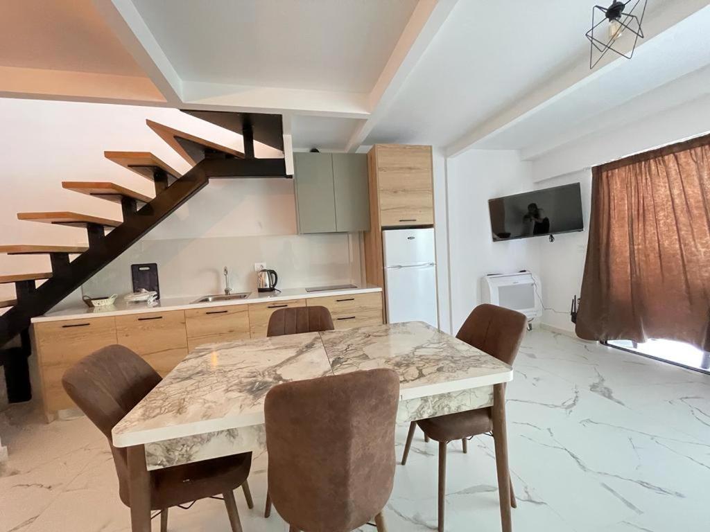 Sunrose Residences ساراندا المظهر الخارجي الصورة