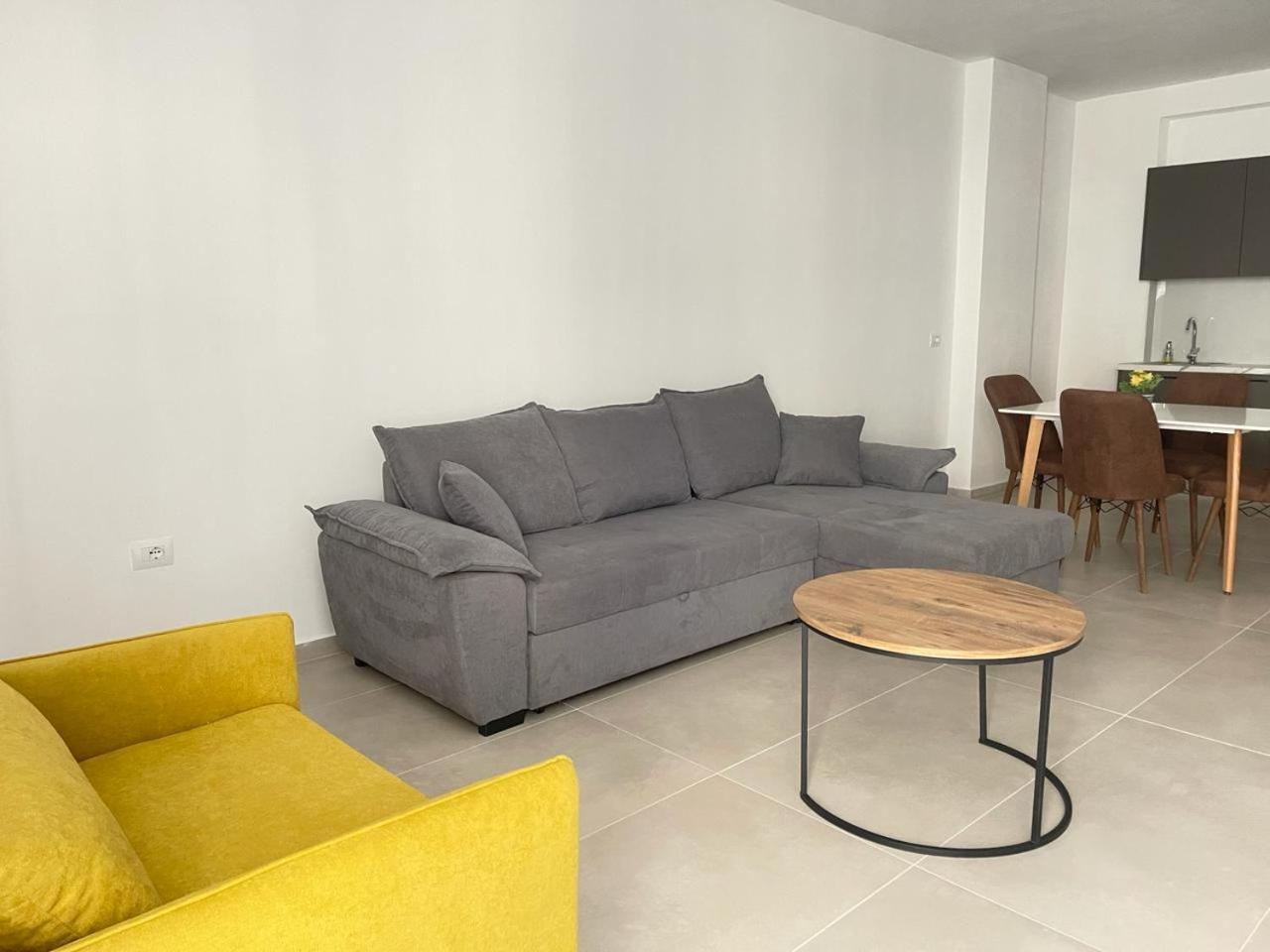 Sunrose Residences ساراندا المظهر الخارجي الصورة